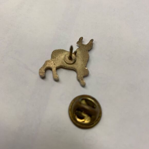Vintage Deer Enamel Lapel Pin - Picture 3 of 4